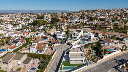 Modern villas in cul-de-sac with pools and mountain views