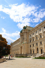 Obraz premium Hofburg, historical imperial palace and landmark in central Vienna, Austria.
