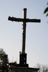 Cross