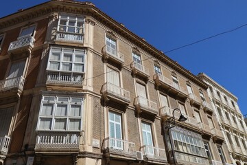 Bâtiment typique, vue de l'extérieur, ville de Carthagène, région de la communauté autonome de...