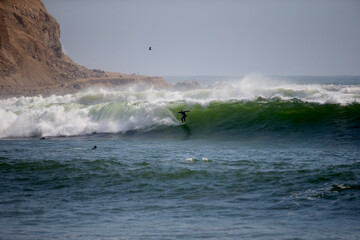 When La Herradura wakes up, only the fearless paddle out. Walls of water, raw Pacific energy, and a point break that shows no mercy. Chorrillos Peru