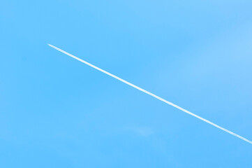 青の無限 - どこまでも広がる蒼穹の絶景