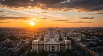 Obraz premium Grand Building at Sunset Aerial Cityscape Urban Architecture