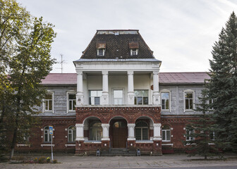 old house in the old town 