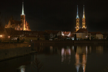 Fototapeta premium Wroclaw, Poland - 02.13.2023: Cathedral Island, Ostrow Tumski at Night