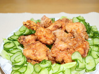 鶏モモ肉の唐揚げ