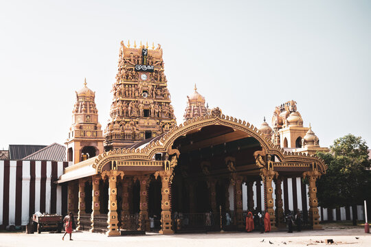 Majestic view of the Nallur Kandaswamy Kovil, a historic Hindu temple in Jaffna, Sri Lanka. Adorned with intricate Dravidian architecture and spiritual carvings