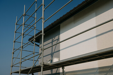 株式会社横浜美建設が解説する屋根塗装と縁切りの重要性