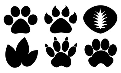 Fototapeta premium Download Vector Illustration Of Six Animal Footprint Silhouettes: Bear Paw, Dog Paw, Bird Footprint, Horse Hoof, Elephant Footprint, And Cat Paw Svg File For Design.