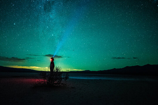 Lighting the stars in Pampa del Leoncito