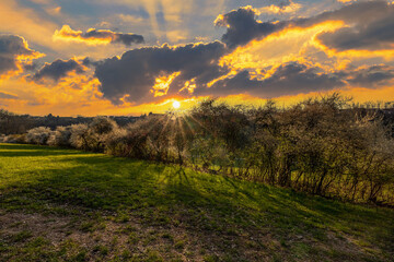 Sonnenuntergang im Tal