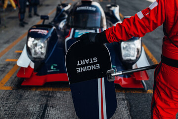 Sport racing prototype at the pit lane during tyre change