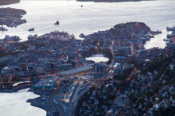  Journey through Bergen's Cityscape and Scenic Mountains