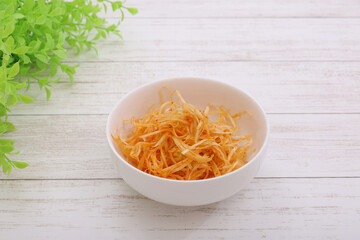 ピリ辛白髪ネギ