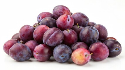 Obraz premium Plump and juicy plums gathered together for a vibrant display on a pristine white background
