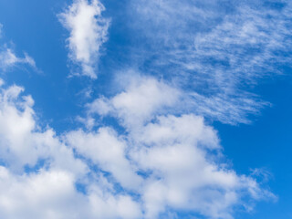 Fototapeta premium 春の山から 青空と雲121