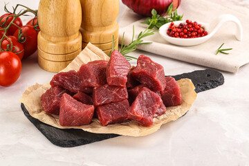 Raw beef cubes for cooking