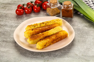 Crispy breaded mozarella cheese sticks