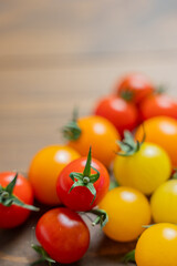 カラフルミニトマト