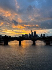 Fototapeta premium sunset in the city