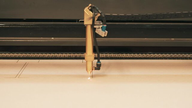 Innovative laser cutting system enhances precision in heavy-duty paperboard creations