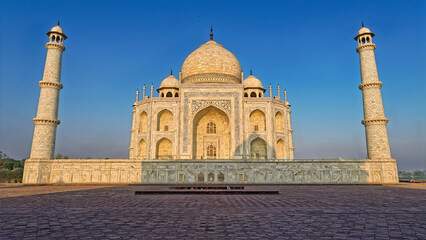 taj mahal agra india