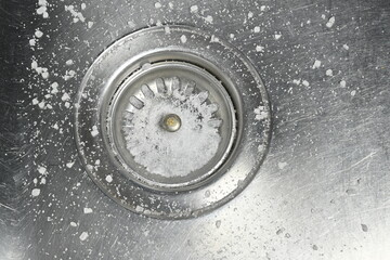 Lifehacks; Baking soda poured to unclog drainage system at home   
