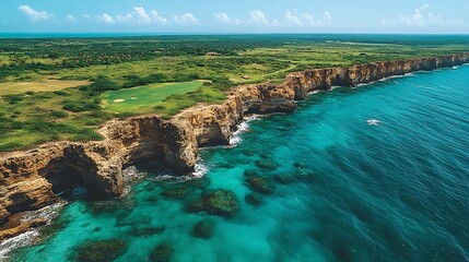 Obraz premium Coastal Golf Course Aerial View