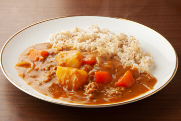 玄米カレーライス