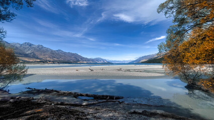 Obraz premium Kinloch a small rural village on the other side of Lake Wakatipu from Glenorchy