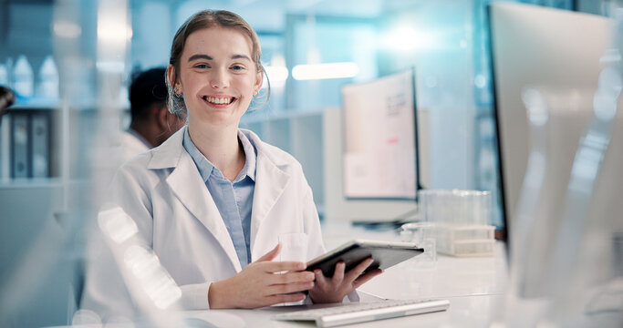 Science, student or portrait of woman in lab for medical research, discovery or genes info. Tablet, learning or scientist intern with pharmaceutical report online for futuristic genetic development