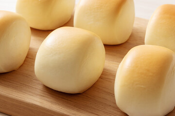 Milk Small Steamed Buns