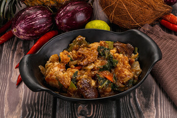 Prawn with vegetables and oyster sauce