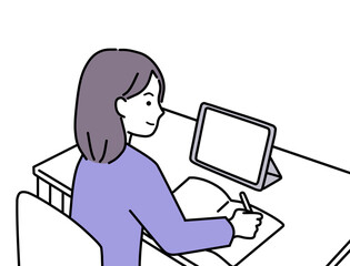 タブレットPCで講座の動画を観ながら勉強する女性