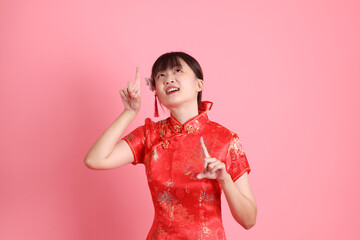 20s chinese woman in traditional cheongsam qipao