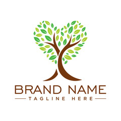 Obraz premium Tree heart with leaves logo. Vector icon and symbol