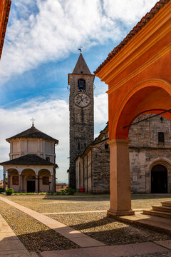 Kirche Santi Gervasio e Protasio in Baveno am Lago Maggiore