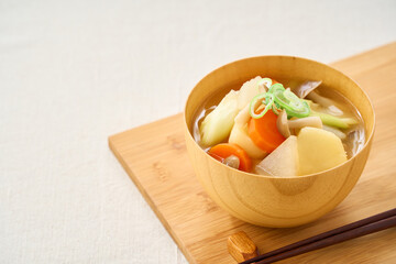 野菜たっぷり・具沢山のお味噌汁