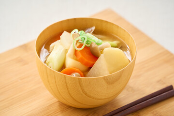 野菜たっぷり・具沢山のお味噌汁