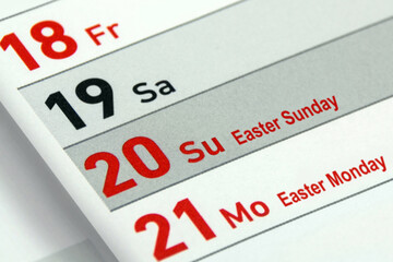 Calendar Easter 2025  April 20 and 21 Sunday Monday Good Friday