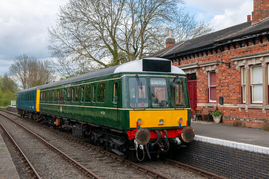 Market Bosworth, Leicestershire, UK, 15-04-2025 - A Historic Diesel Multiple unit at Shenton Station on the Battlefield Line near Market Bosworth