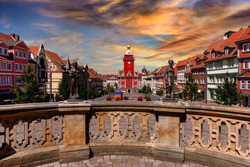Obraz premium View from the Schlossberg to the town hall on the main market square - Hauptmarkt in Gotha at sunset