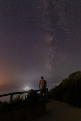 Contemplado la vía láctea a pesar de la contaminación lumínica