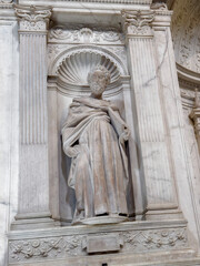 Obraz premium The Piccolomini Altar. St. Peter. Sienna. Italy