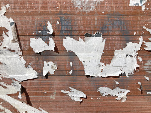 textura de pared persiana con propaganda y pintura desgarrada arrancada vieja roida abstracta vintage IMG_0870-as25