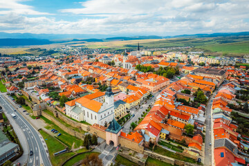 Obraz premium Old Town Hall and St. James church in Levoca in Slovakia.