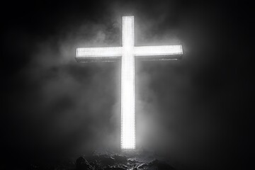 Naklejka premium Illuminated Cross in Smoky Night