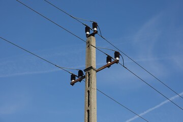 Electric line post three-phase