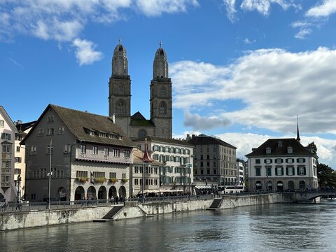 Zurich historic city center with Grossm&uuml;nster towers in the backgroud, Grossmunster is a Romanesque-style Protestant church in Z&uuml;rich, Switzerland