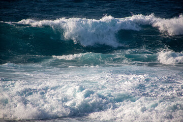 Fototapeta premium 奄美大島の自然、海、波、青、白。